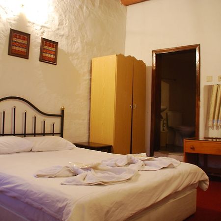 Yasin'S Place Backpackers Cave Hostel Гореме Экстерьер фото